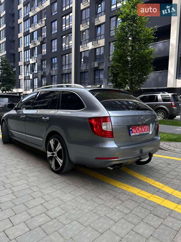 Универсал Skoda Superb 2010 в Ивано-Франковске