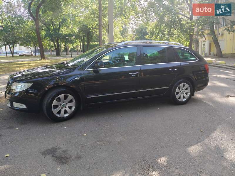 Универсал Skoda Superb 2012 в Николаеве фото 13 Универсал Skoda Superb 2012 в Николаеве