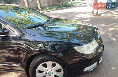 Универсал Skoda Superb 2012 в 
