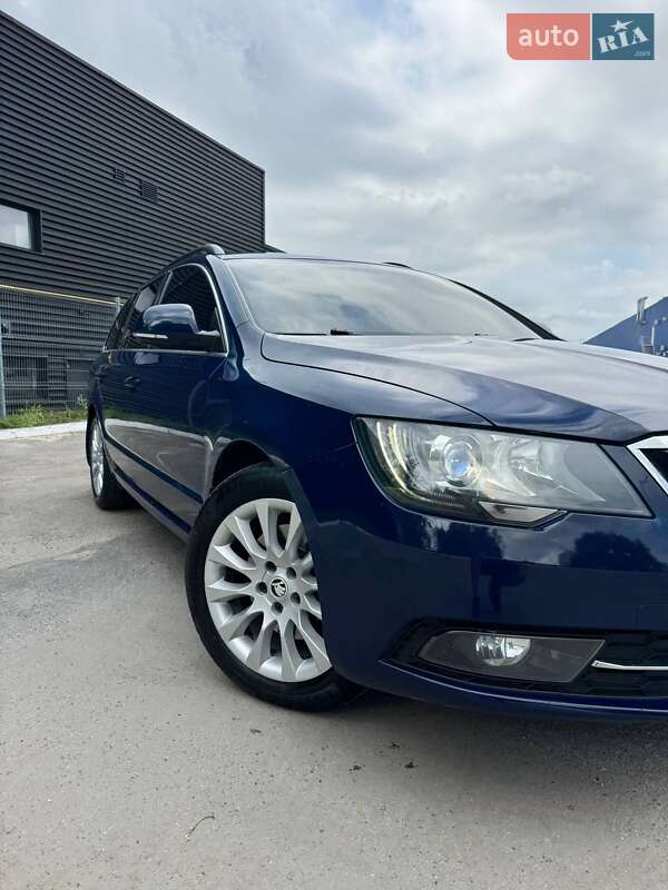 Универсал Skoda Superb 2014 в Львове