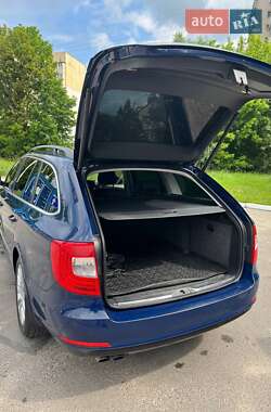 Универсал Skoda Superb 2014 в 