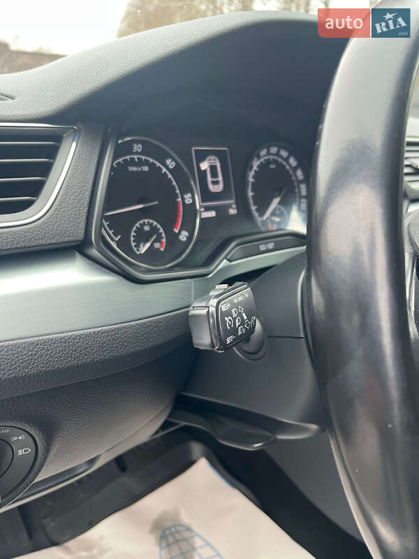 Универсал Skoda Superb 2016 в Киеве