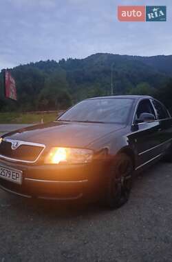 Лифтбек Skoda Superb 2007 в Рахове