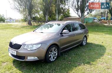 Универсал Skoda Superb 2012 в 