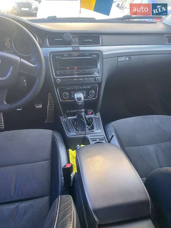 Лифтбек Skoda Superb 2009 в Черкассах