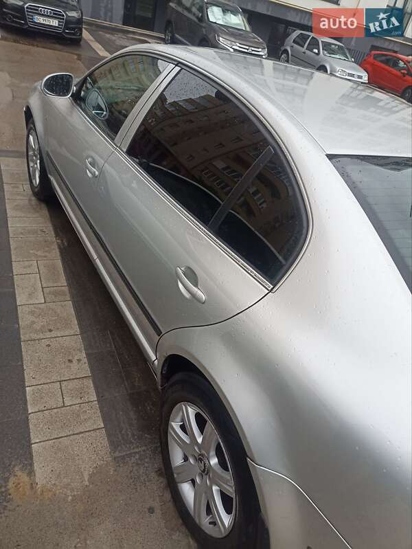 Лифтбек Skoda Superb 2007 в Львове фото 9 Лифтбек Skoda Superb 2007 в Львове