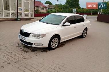 Лифтбек Skoda Superb 2009 в Ярмолинцах