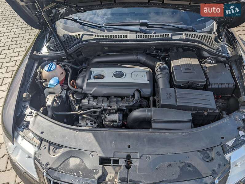 Универсал Skoda Superb 2011 в Луцке