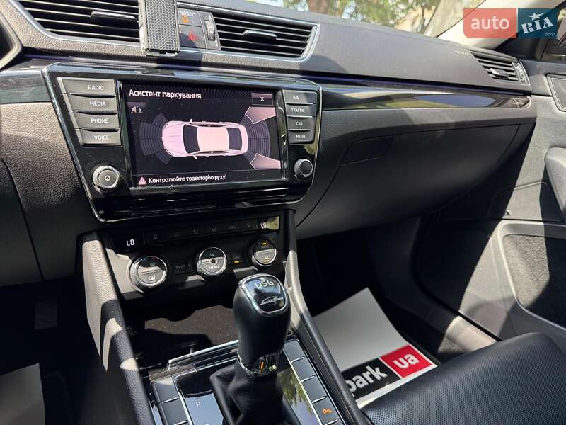 Лифтбек Skoda Superb 2016 в Запорожье