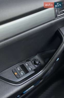Універсал Skoda Superb 2015 в 