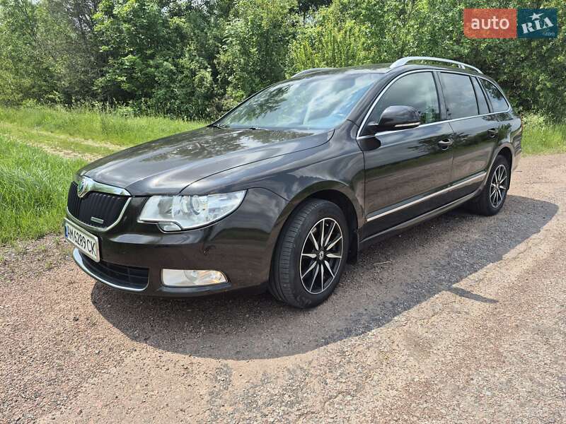 Skoda Superb 2012