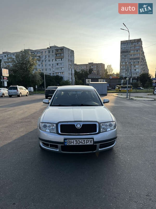 Skoda Superb 2005