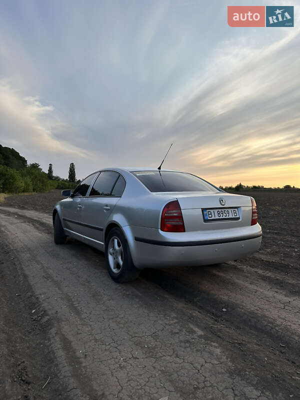 Лифтбек Skoda Superb 2006 в Полтаве фото 3 Лифтбек Skoda Superb 2006 в Полтаве