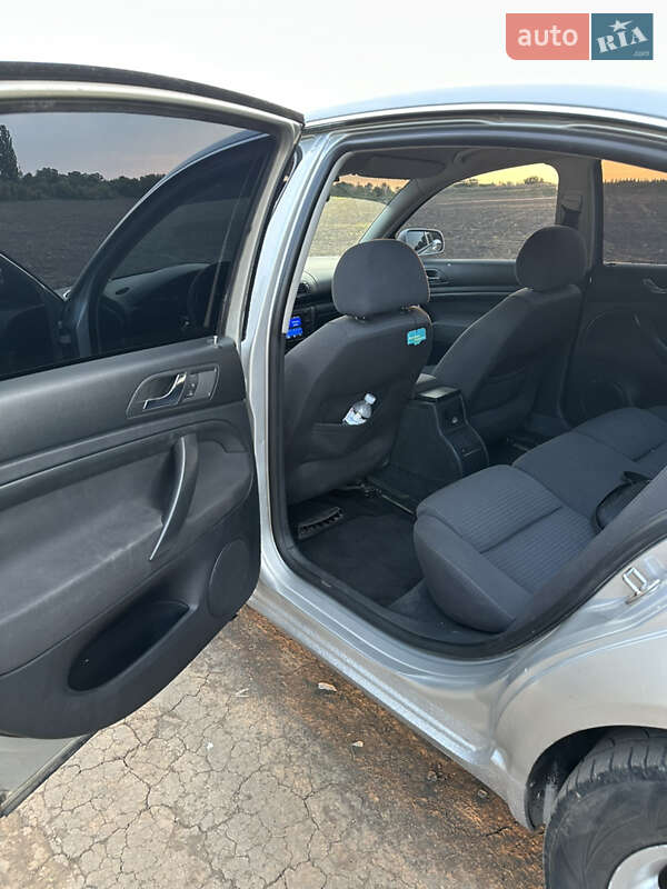 Лифтбек Skoda Superb 2006 в Полтаве фото 12 Лифтбек Skoda Superb 2006 в Полтаве