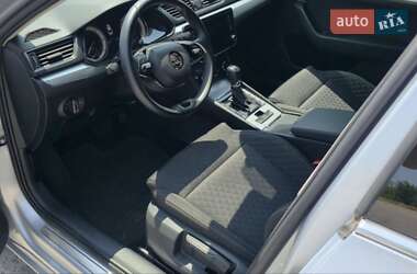Лифтбек Skoda Superb 2020 в 
