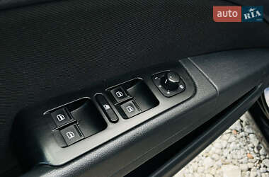 Лифтбек Skoda Superb 2014 в 