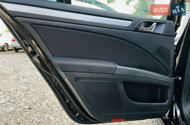 Лифтбек Skoda Superb 2014 в 