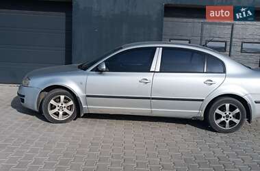 Лифтбек Skoda Superb 2008 в 