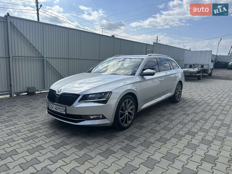 Универсал Skoda Superb 2017 в 