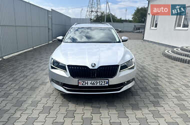 Универсал Skoda Superb 2017 в 