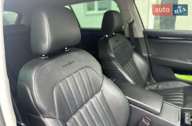 Универсал Skoda Superb 2017 в 