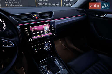 Лифтбек Skoda Superb 2018 в 