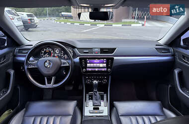 Лифтбек Skoda Superb 2018 в 