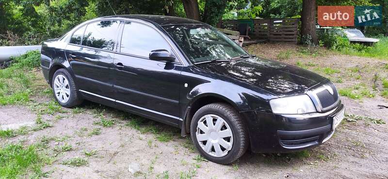 Skoda Superb 2005