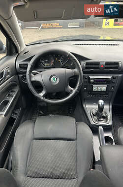Лифтбек Skoda Superb 2008 в 