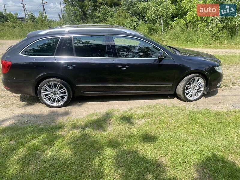 Универсал Skoda Superb 2009 в Рудниках