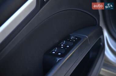 Лифтбек Skoda Superb 2013 в 