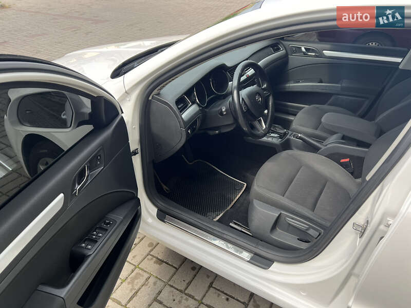 Универсал Skoda Superb 2013 в Черкассах