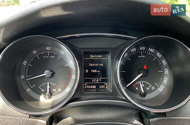 Универсал Skoda Superb 2010 в 