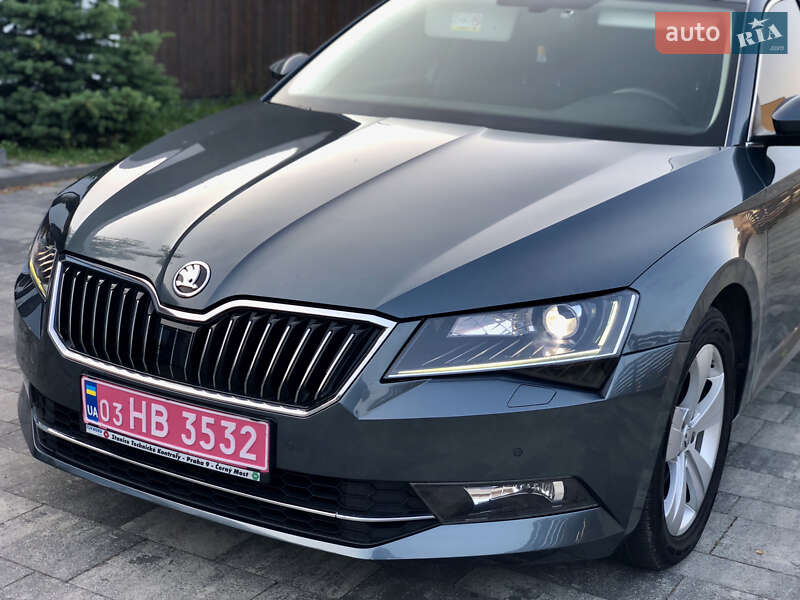 Лифтбек Skoda Superb 2017 в Тячеве