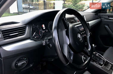 Лифтбек Skoda Superb 2017 в 