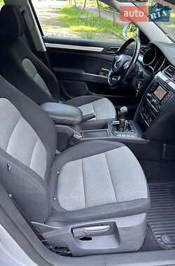 Универсал Skoda Superb 2011 в 