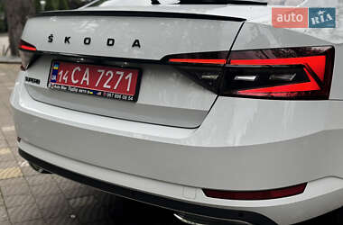 Лифтбек Skoda Superb 2021 в 