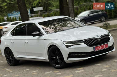 Лифтбек Skoda Superb 2021 в 