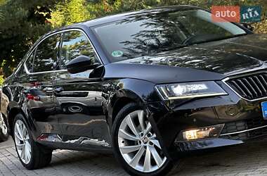Ліфтбек Skoda Superb 2016 в 