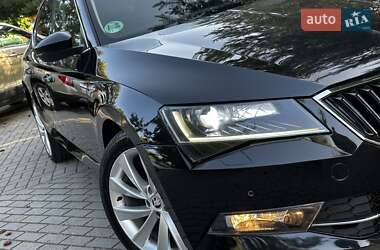 Ліфтбек Skoda Superb 2016 в 