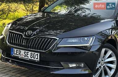 Ліфтбек Skoda Superb 2016 в 