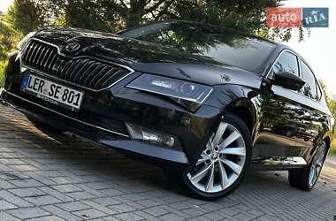 Ліфтбек Skoda Superb 2016 в 