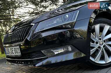 Ліфтбек Skoda Superb 2016 в 