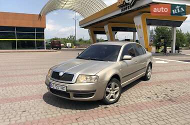 Ліфтбек Skoda Superb 2005 в Тячеві