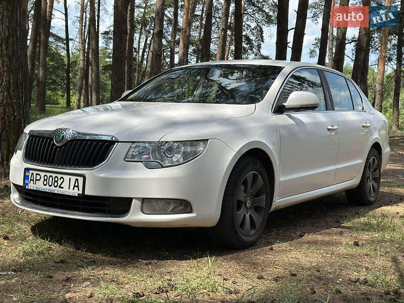 Лифтбек Skoda Superb 2011 в Сумах