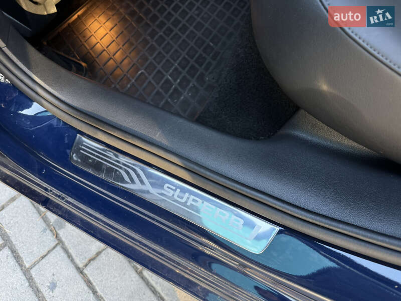Универсал Skoda Superb 2018 в Дрогобыче