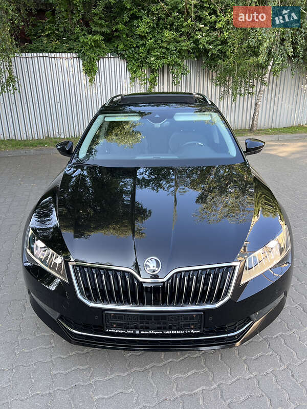 Универсал Skoda Superb 2018 в Луцке