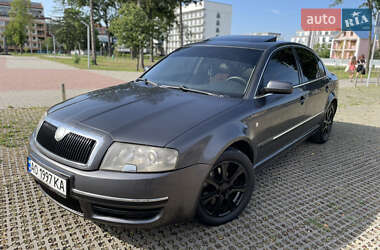 Лифтбек Skoda Superb 2003 в Мукачево