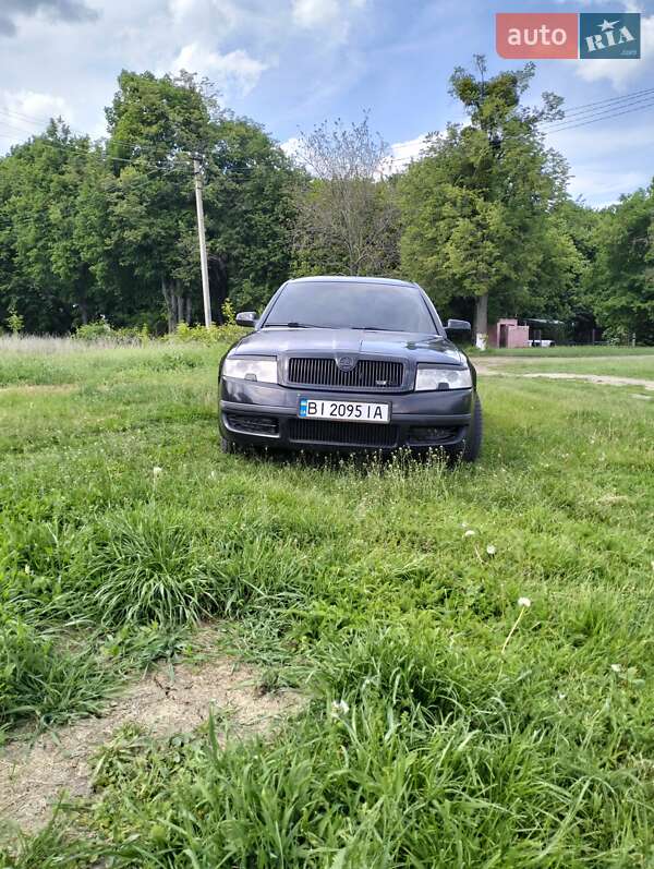 Лифтбек Skoda Superb 2006 в Полтаве