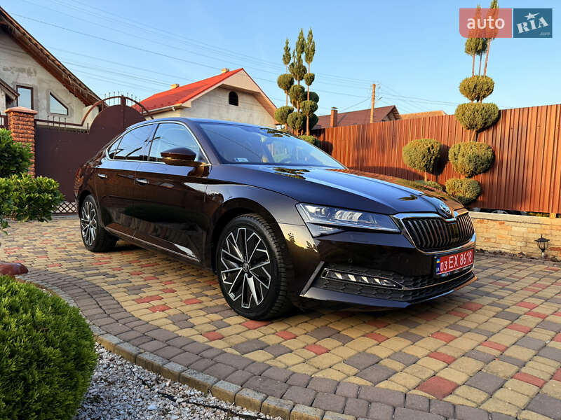 Лифтбек Skoda Superb 2019 в Мукачево